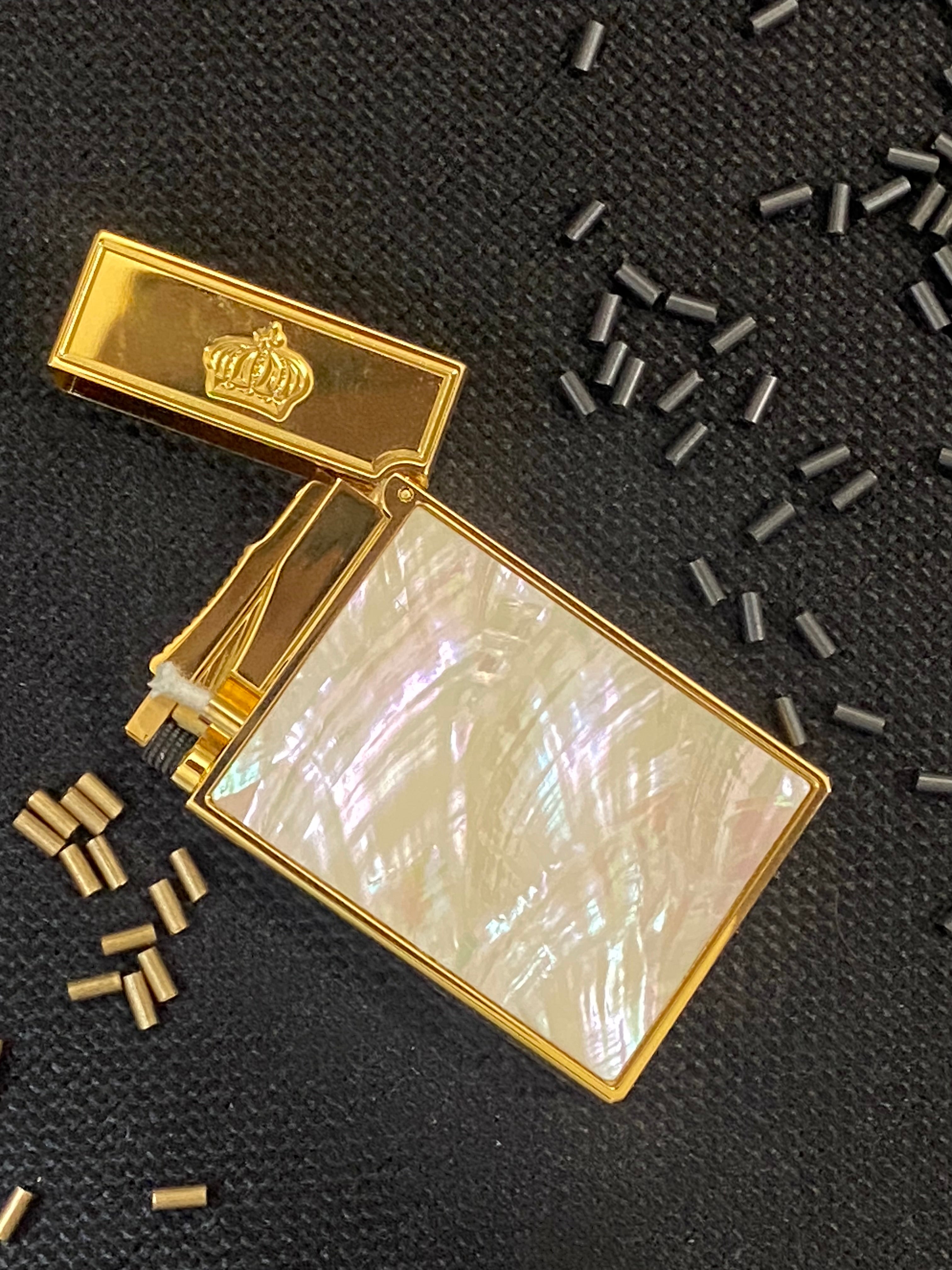 The Aurora Lighter
