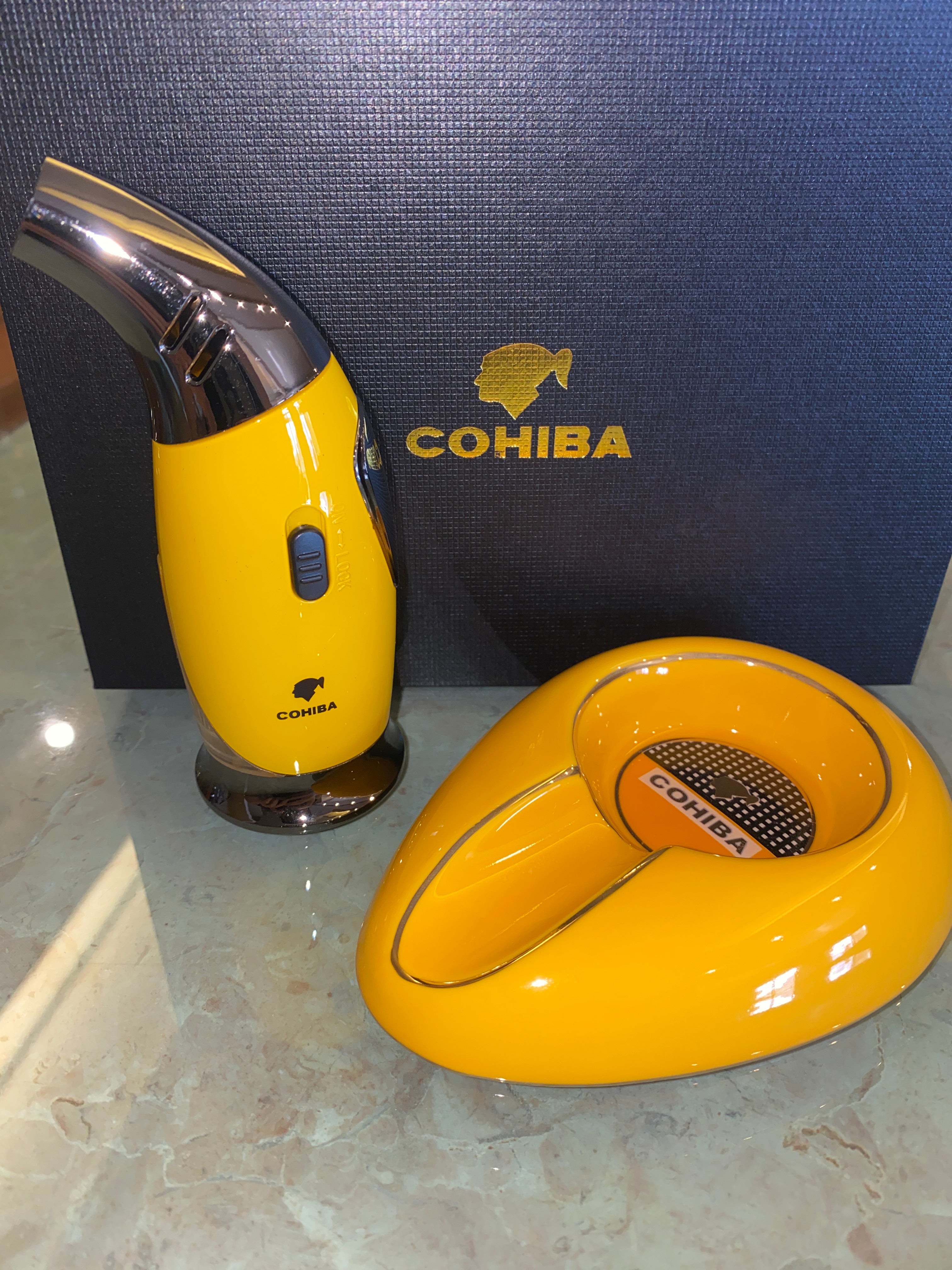 Cohiba Cigar Set 2-Pcs